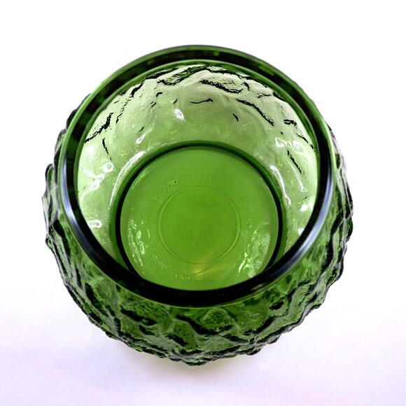 E.O. Brody Indiana Green Crinkle Glass Bowl Vase - Vintage Mid-Century Decor - Picture 3 of 5